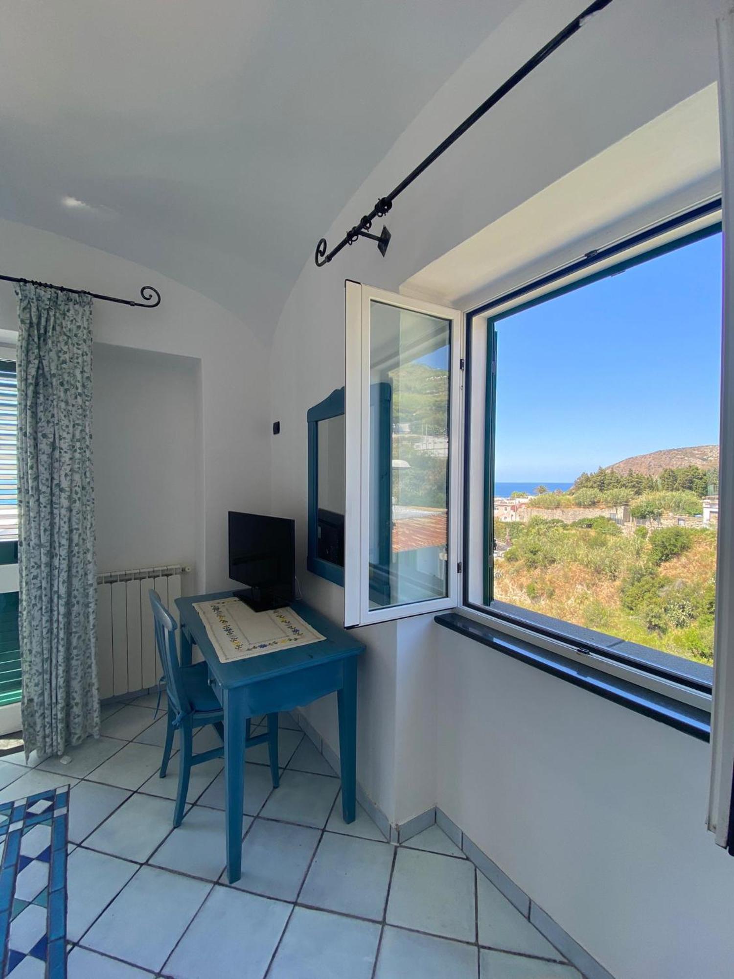 Hotel Villa Maria Sant'Angelo  Habitación foto